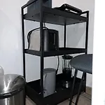 Apartment Airport - Std 1 - Ar Condicionado - Cave 25m2 269,10ft2 - Full Equipped - Ring Bell D *