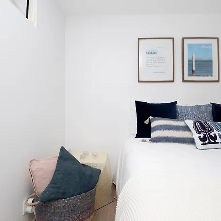 Airport - Std 1 - Ar Condicionado - Cave 25m2 269,10ft2 - Full Equipped - Ring Bell D *