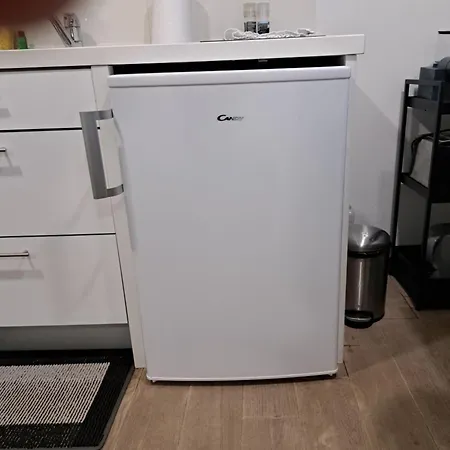 Airport - Std 1 - Ar Condicionado - Cave 25m2 269,10ft2 - Full Equipped - Ring Bell D * リスボン